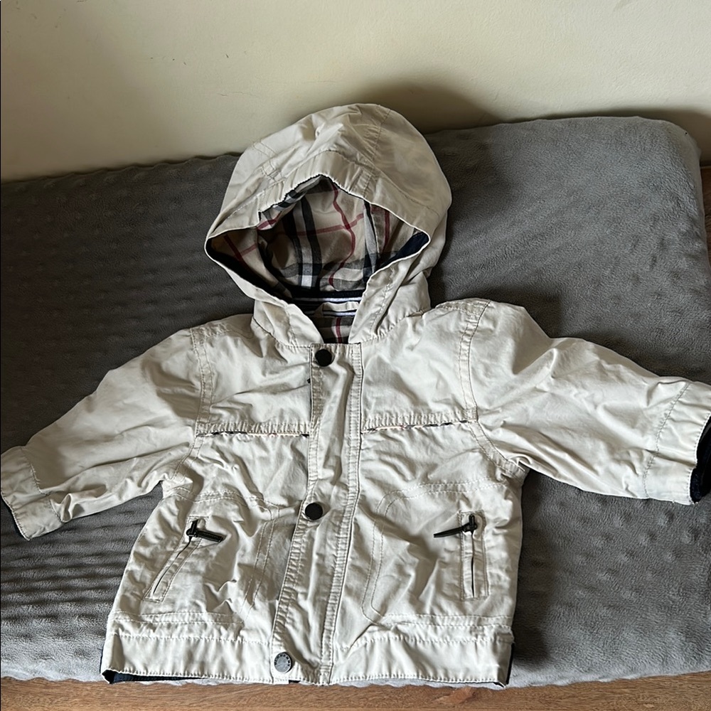 Stylish Cream Hooded Jacket